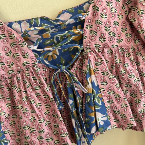 ALIX OF BOHEMIA Caroline Aster Multi-Floral Empire-Waist Crop Top . - Picture 9 of 10